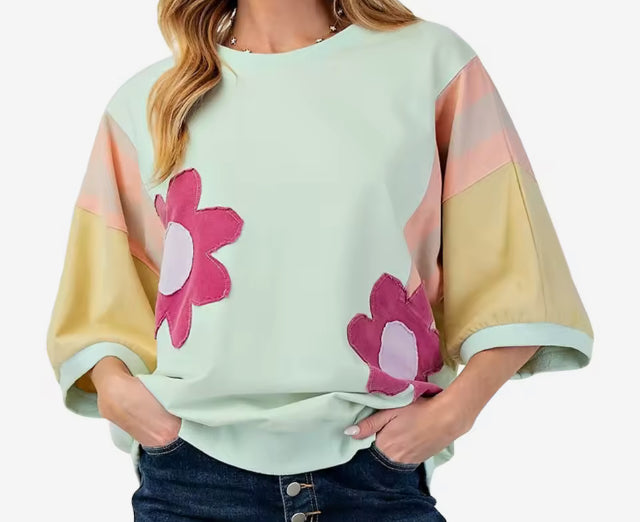 Women’s crew neck flower top (flowers clothed)