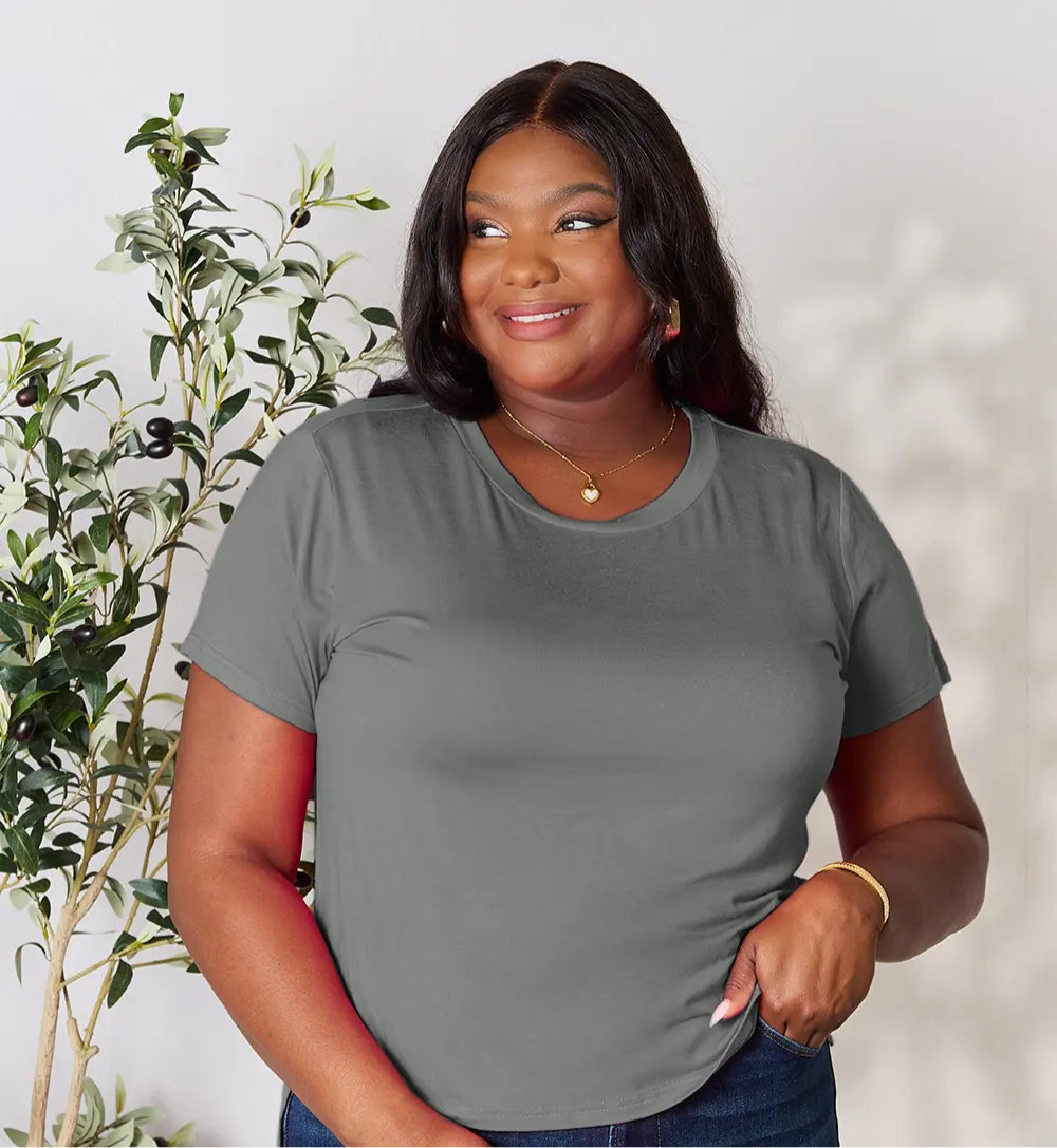 Basic Bae Full Size Round Neck Short Sleeve T-Shirt