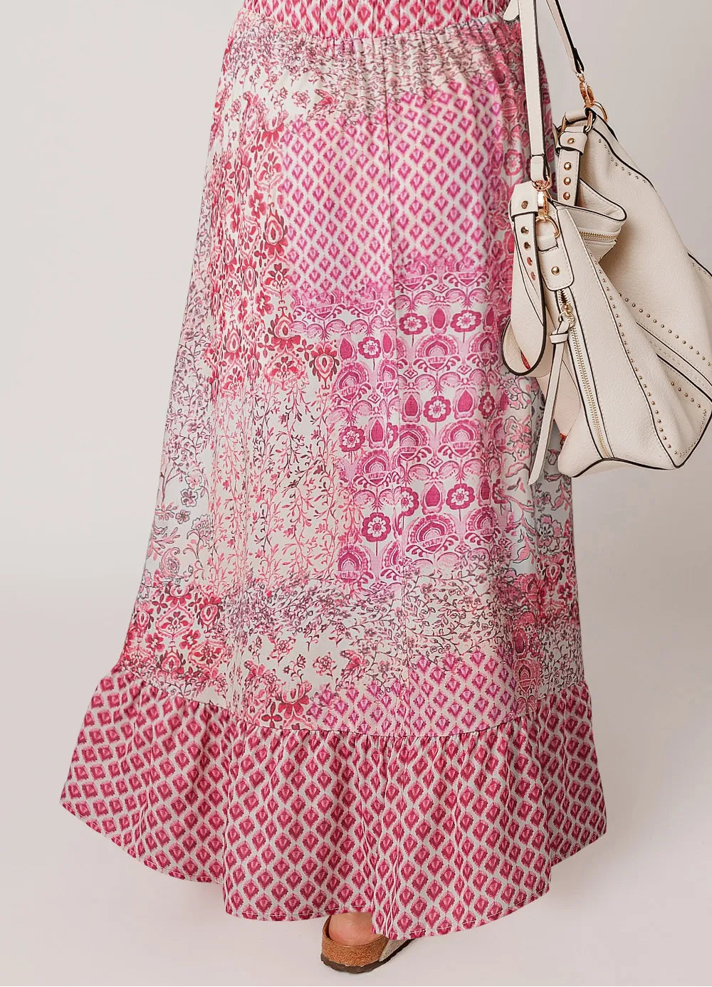 5bf01c48-12e9-43d4-a511-067bd240016b-Max