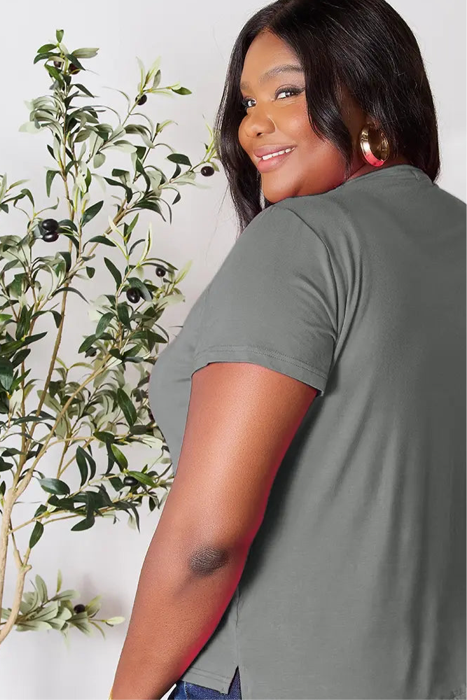Basic Bae Full Size Round Neck Short Sleeve T-Shirt